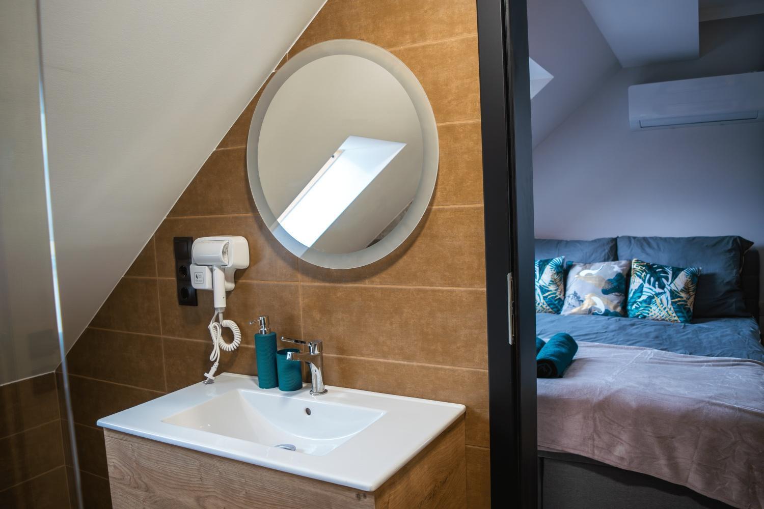 Oazis Tapolca Apartman Мішкольц Екстер'єр фото